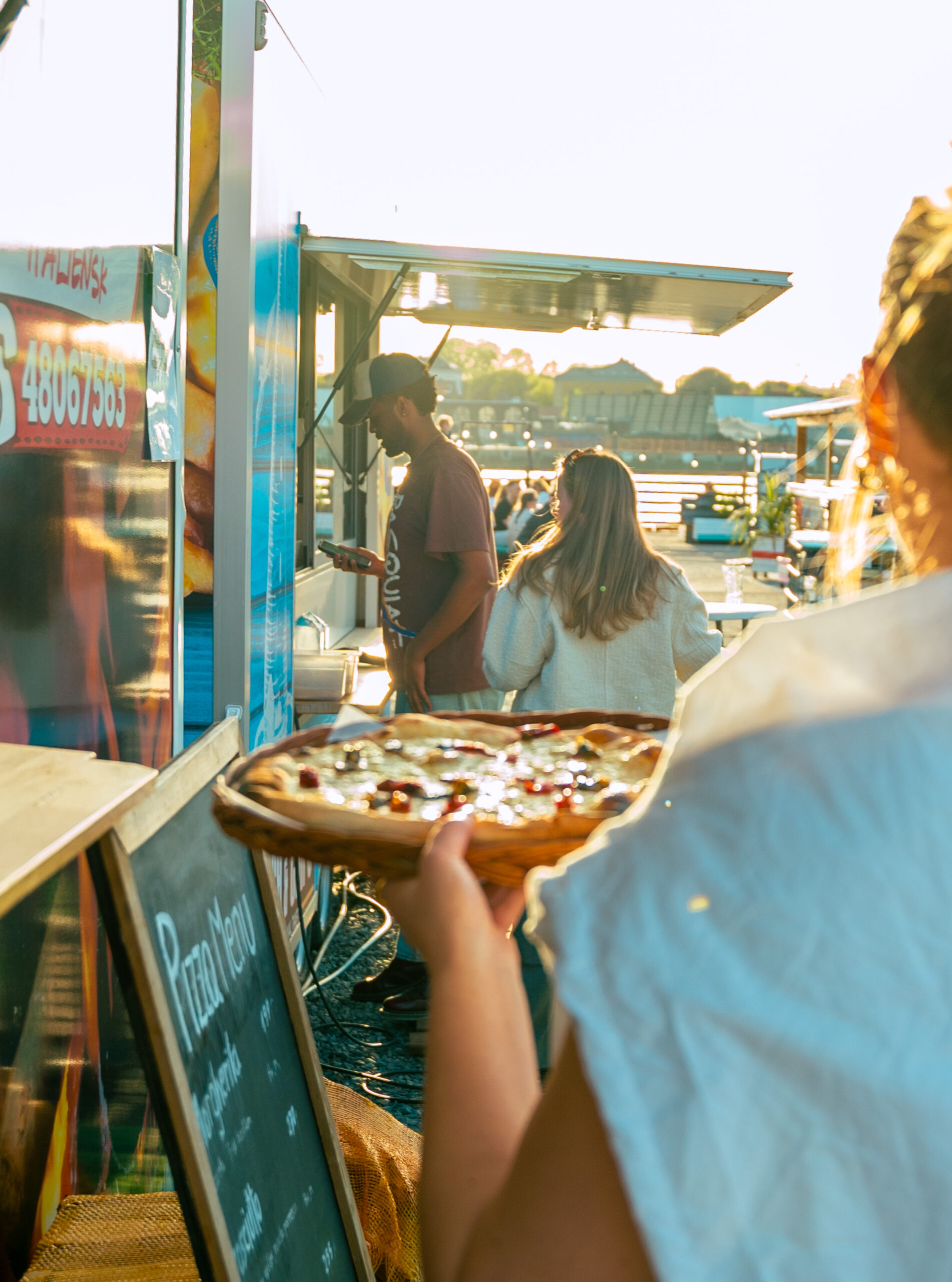 Pizza kjøpt fra food truck